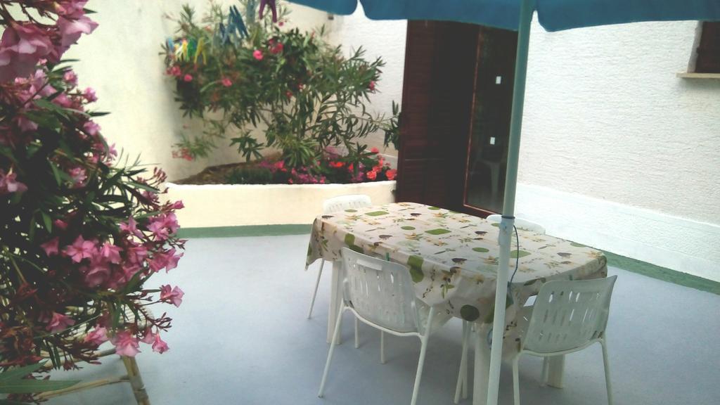 Apartments Tatjana Martinšćica Exterior foto